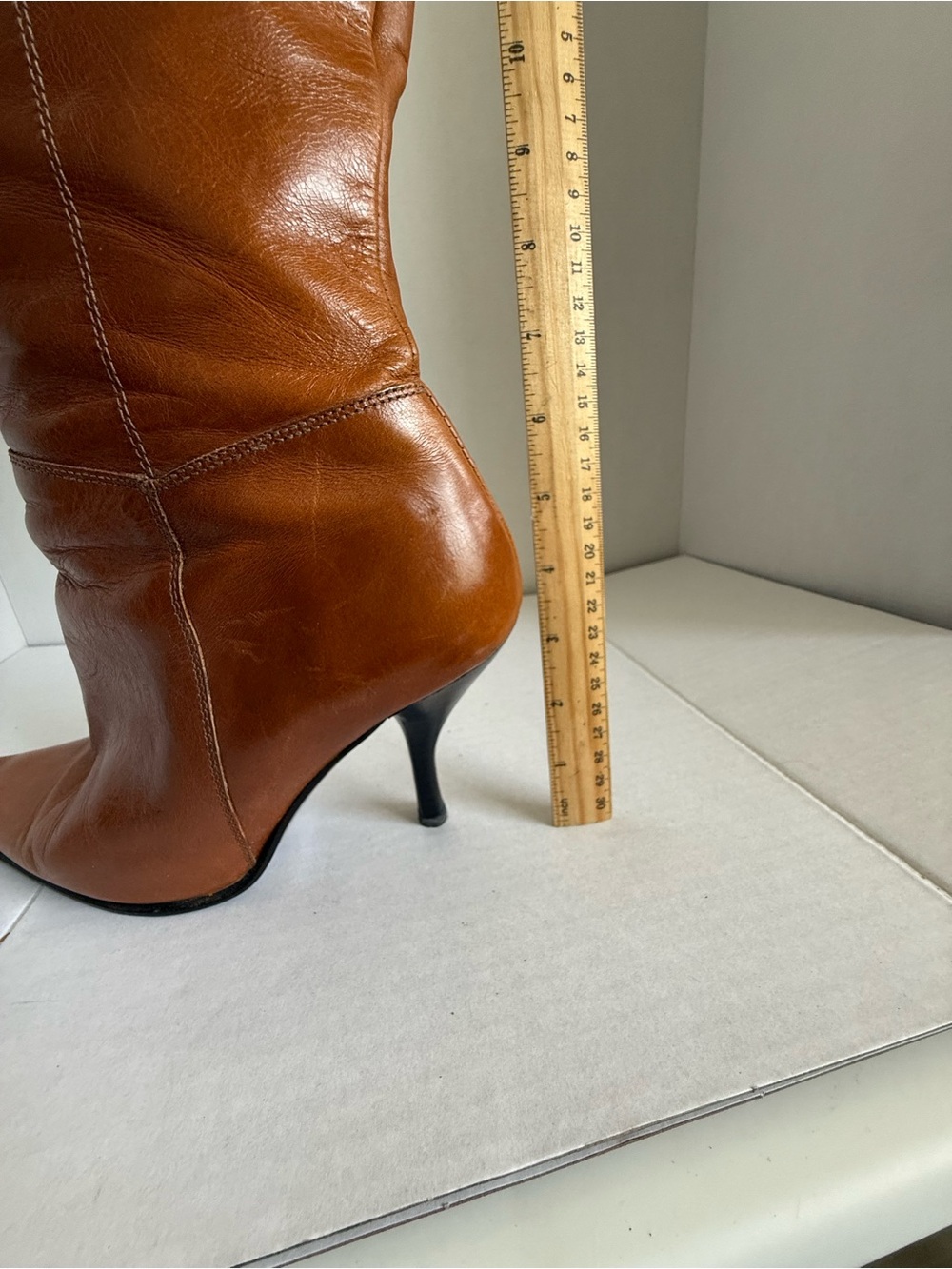 Italian 39 Gorgeous Tall Pointed Leather Boots Classic Cognac Brown-READ - Picture 10 of 14